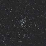 Мессьє 93 – розсіяне зоряне скупчення в Кормі