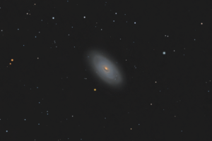 Галактика М64