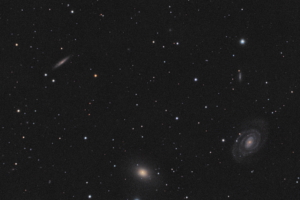 Група галактик у Діві